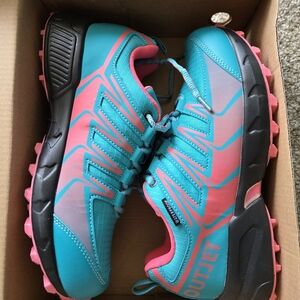 NIB Amazon Teal and Pink Athletic Shoes